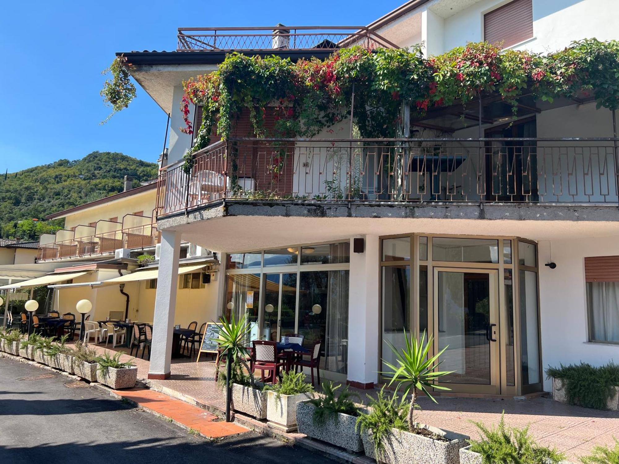 Tremosine Village Bazzanega - Montagnoli Group מראה חיצוני תמונה